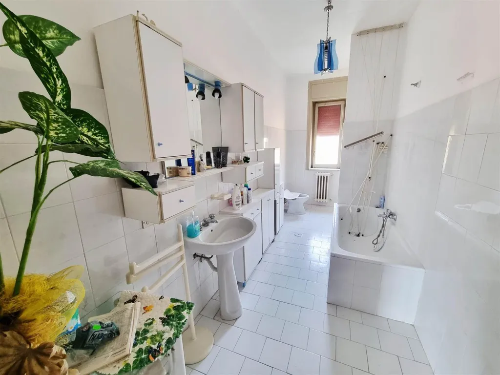 Vannitoad - Apartment with Balcony in Central Montefalcione