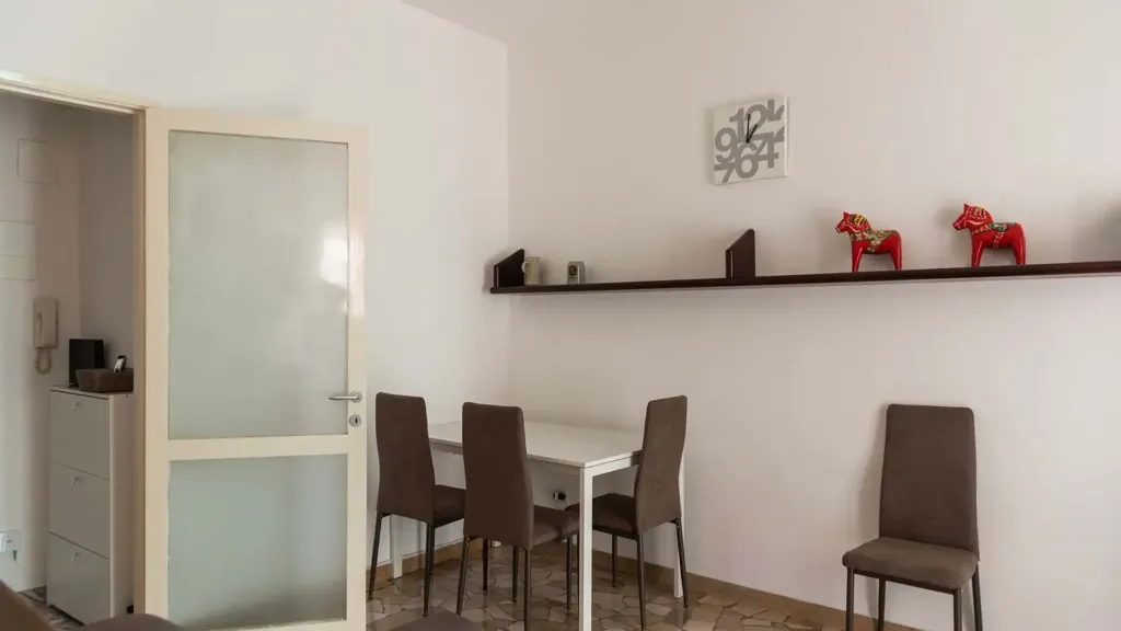 Salle à manger - Modern Flat with Balcony in Milan