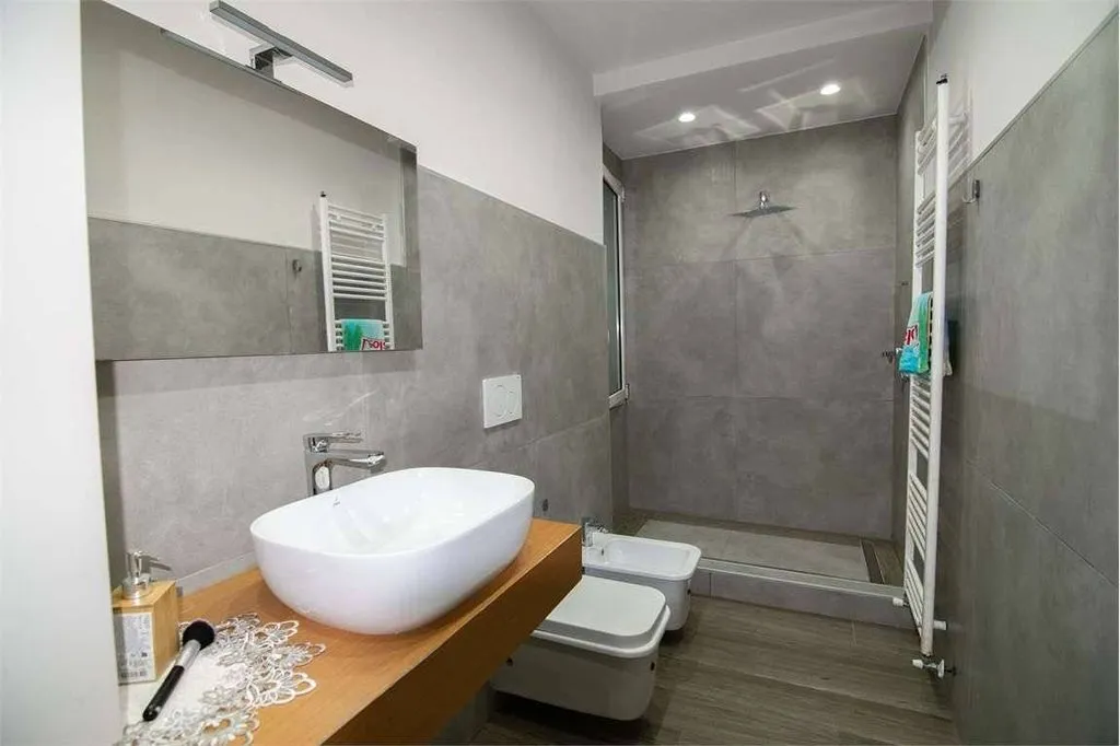 Bathrooms - Luxury Villa with Private Garden in Boltiere