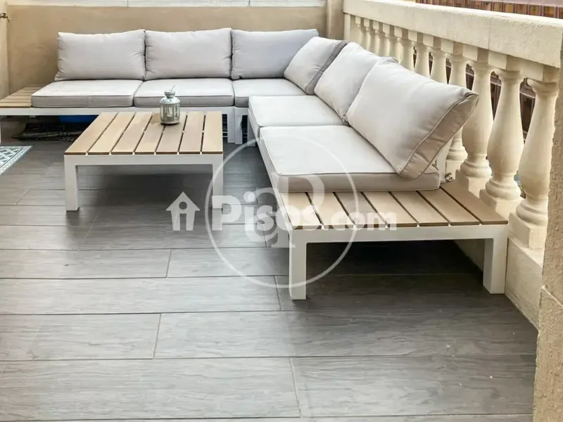 Terrasse - Reformed Apartment with Terrace in Eixample