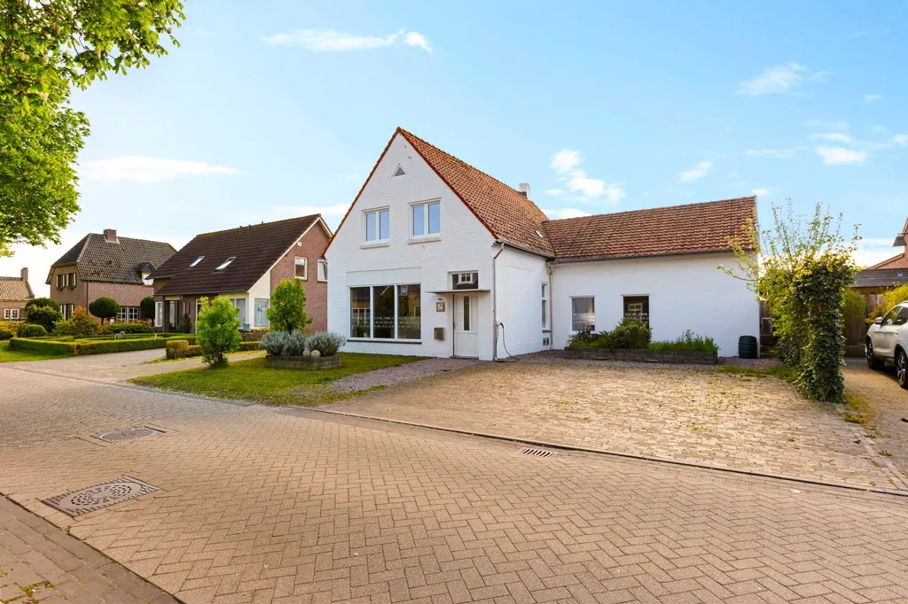 Extérieur - Charming Detached House with Solar Panels in Westerbeek