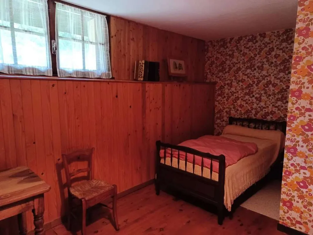 Camere da letto - Converted Stable House in La Pesse