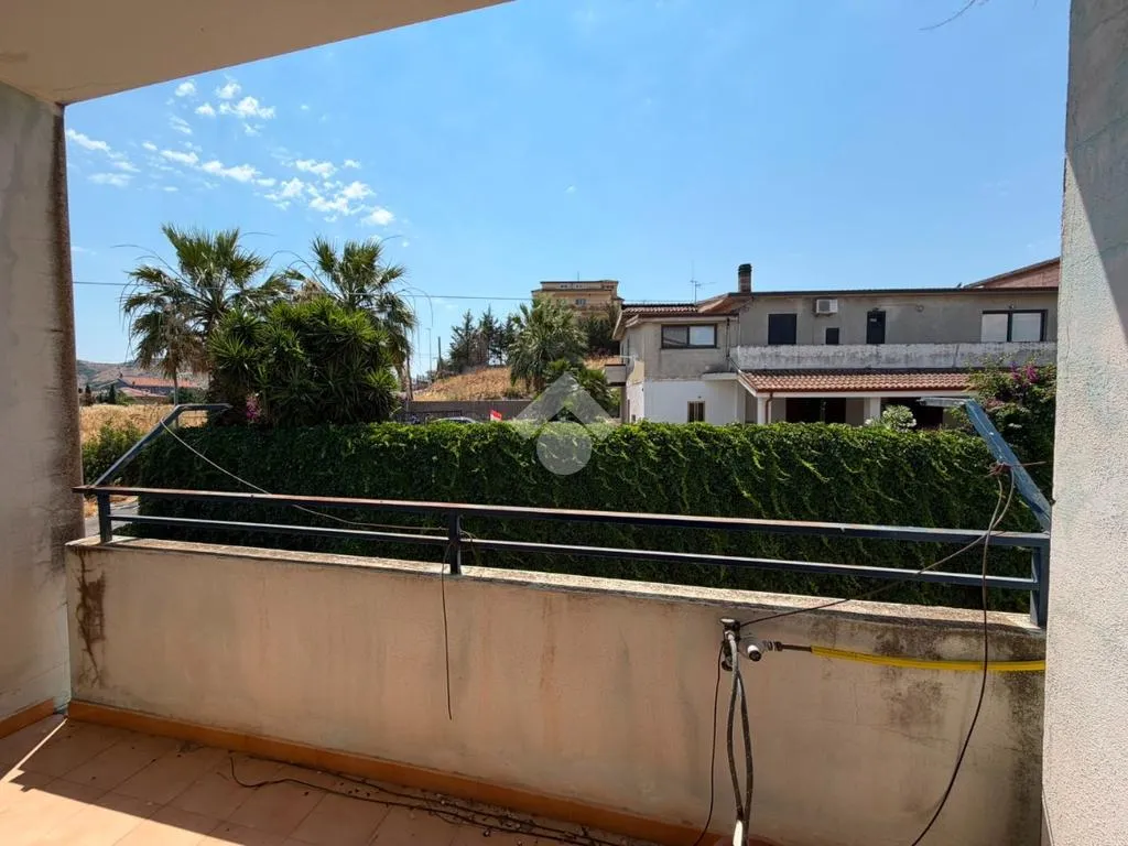 Rõdu - Spacious Apartment with Balconies in Farina