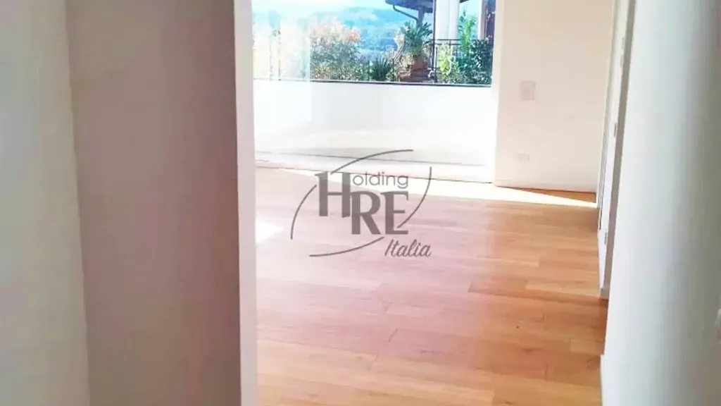 Elutuba - Apartment with Garden in Cosenza