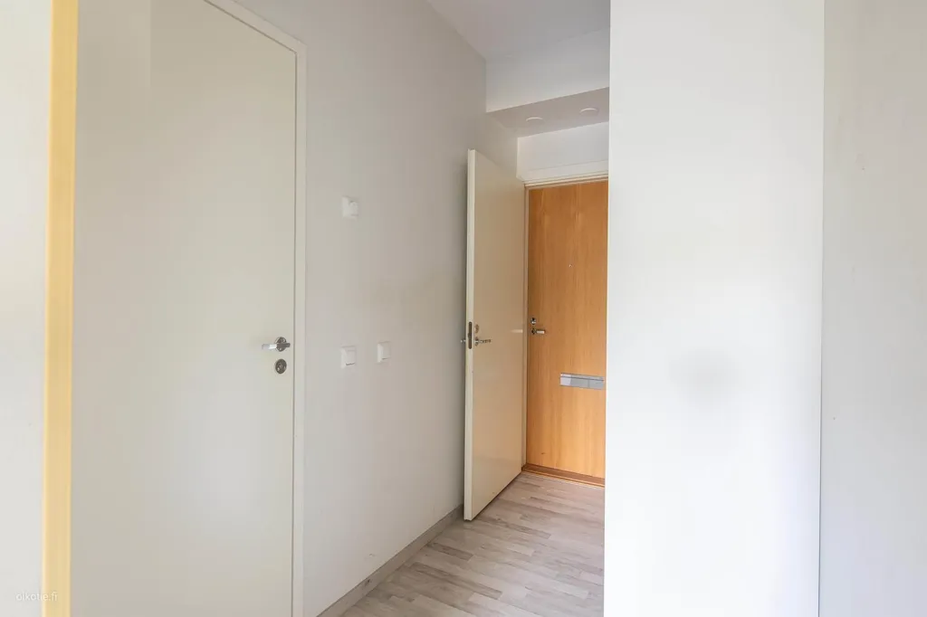 Entrée - Corner Flat with Balcony in Kerava