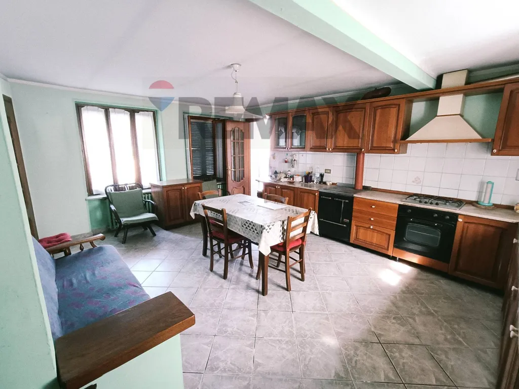 Köök - Semi-detached House with Garden in Virle Piemonte