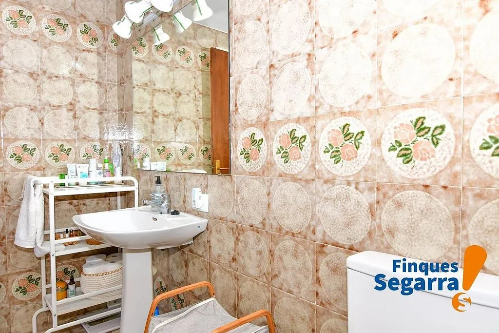 Bagni - Apartment with Terrace in Roda de Barà Centre