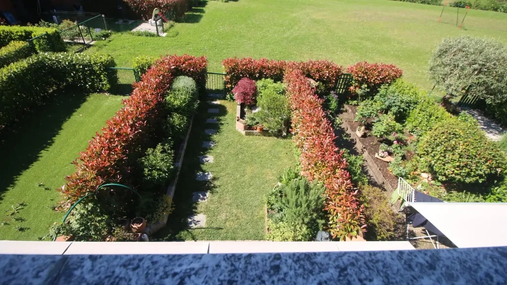 Giardino - Semi-detached Villa with Private Garden in San Fermo