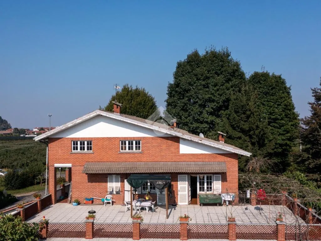 Välivaade - Independent Villa with Garden near Revello