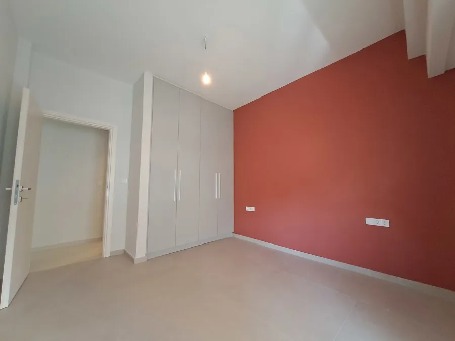 Toad - Modernised Apartment with South-West View in Kallithea