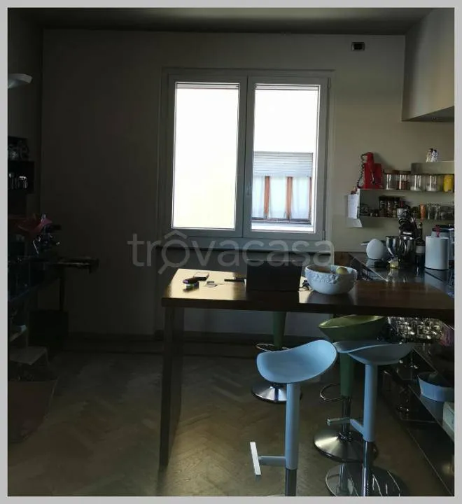 Cucina - Villa with Private Courtyard in Cureggio