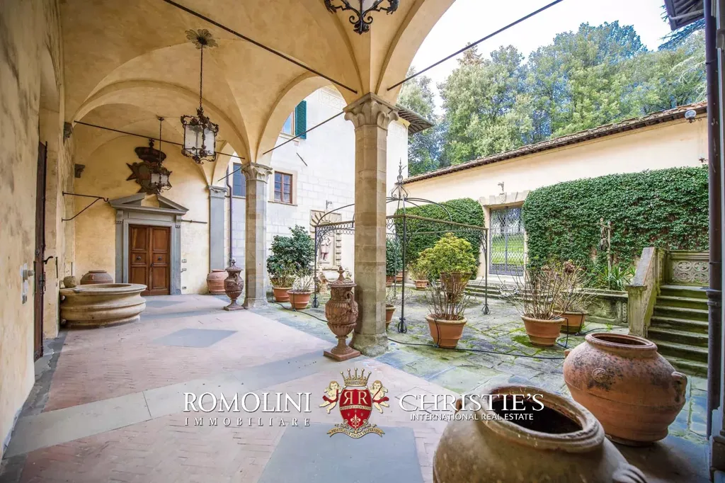 Jardin - Historic Villa with Panoramic Views near Florence