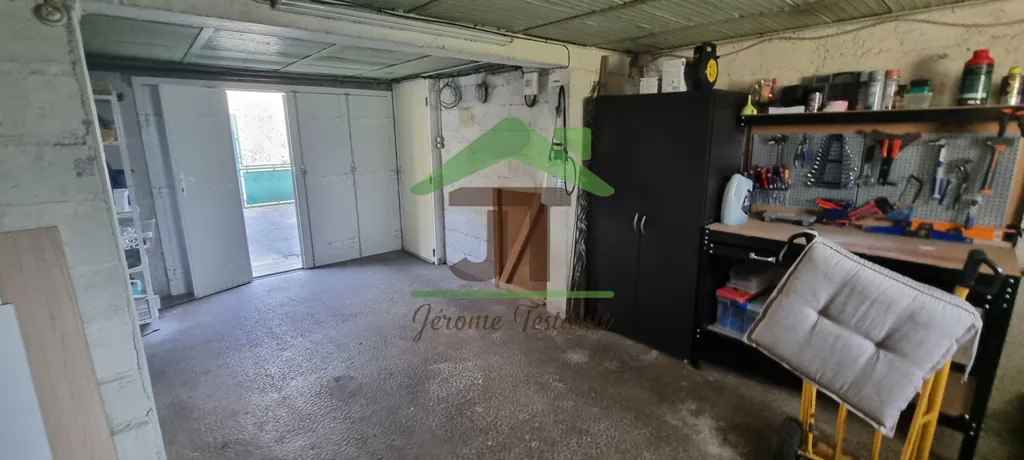 Garage - Maison avec Jardin à Vald'Yerre