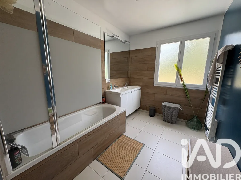 Bagni - Modern House with Pool in Saint-Jean-De-Monts