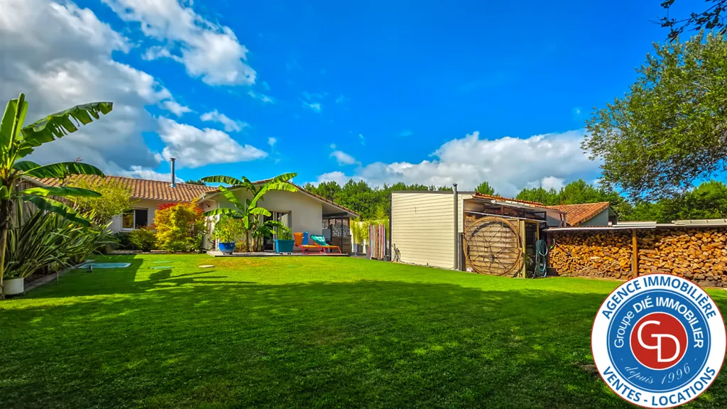 Aed - Renovated Villa with Garden in Mios