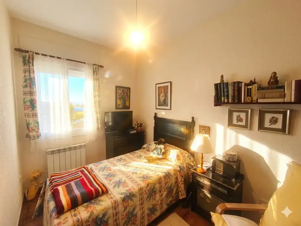 Chambres - Chalet with Pool and Terrace in Robledo de Chavela