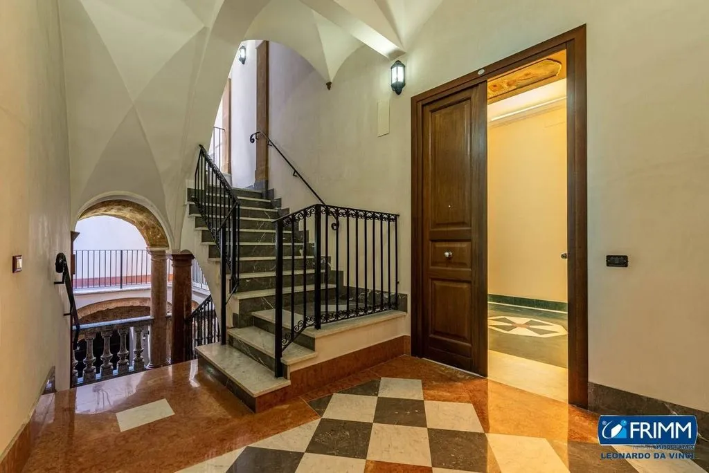 Rooms - Restored Flat with Frescoes in Palermo