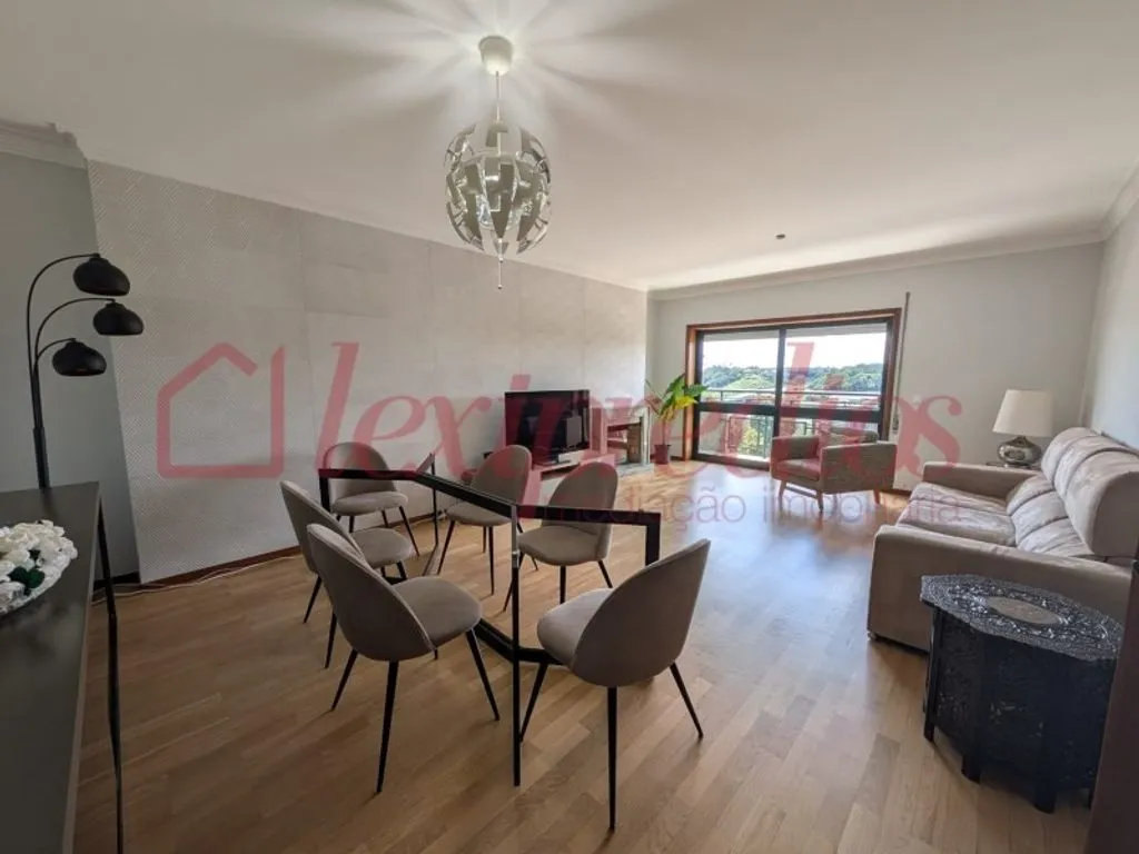 Söögituba - Luxury Flat with City View in Agueda