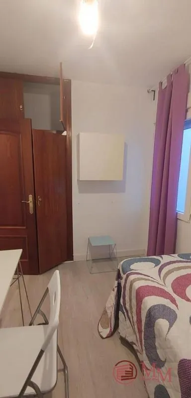 Bedrooms - Furnished Flat with Balcony in Ciudad Jardín