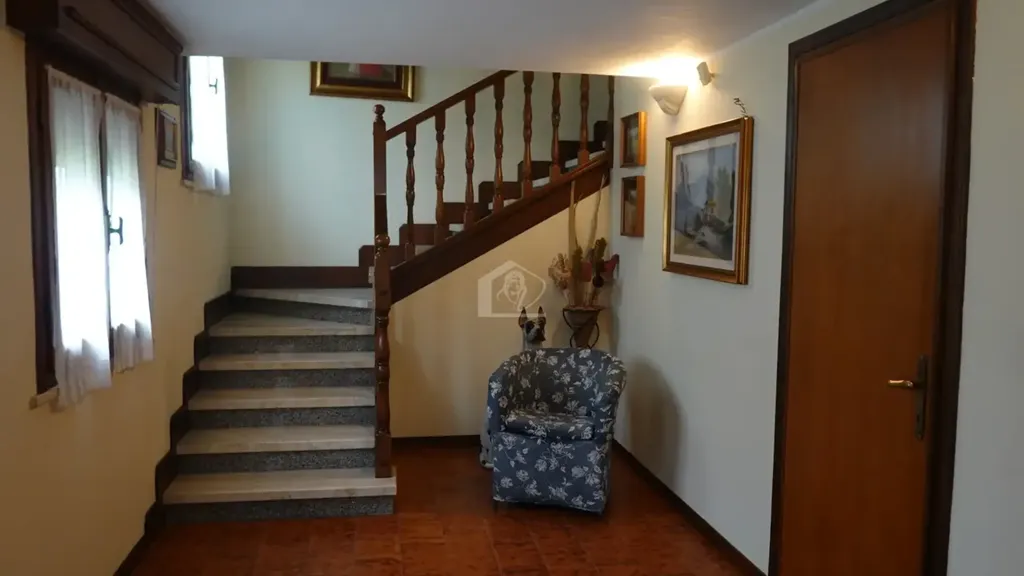 Pièces - Semi-Detached Apartment with Garden in Suzzara