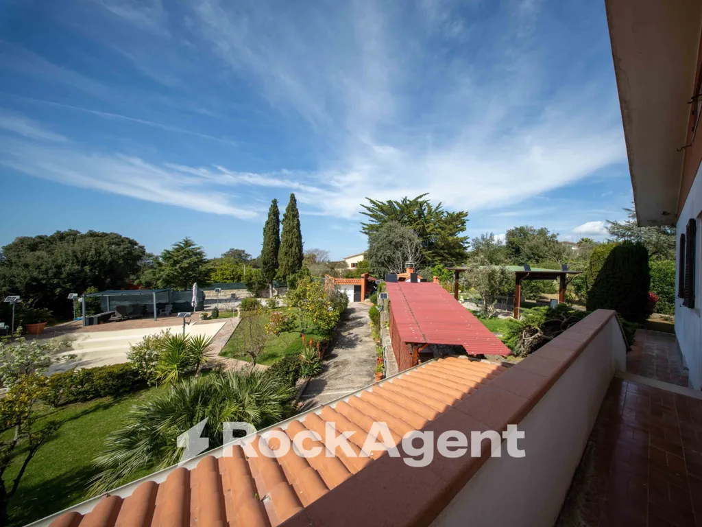 Aed - Luxury Villa with Pool in Sassari, Sardinia