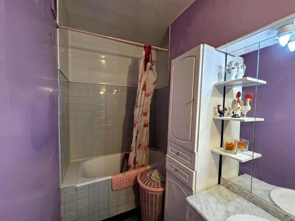 4-toaline korter asukohas Épinay-sur-Seine