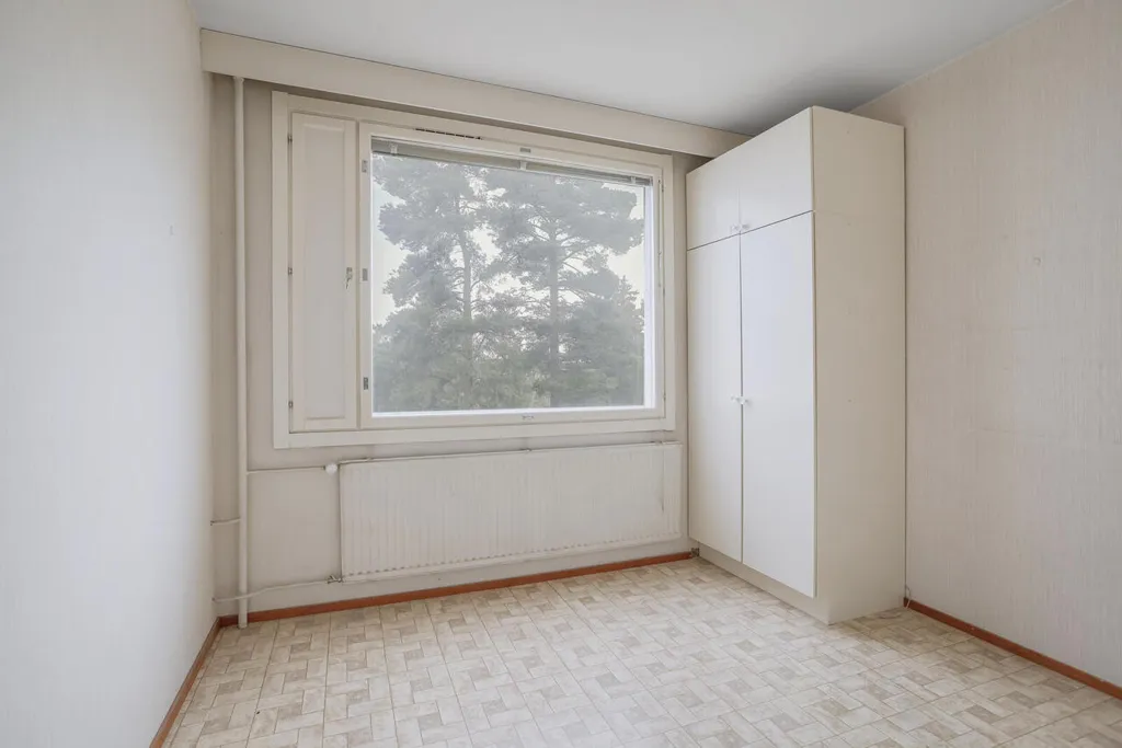 other_room