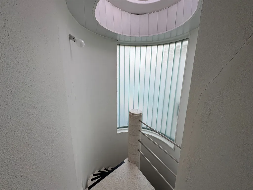 Toad - Student House with Commercial Space in Antwerp
