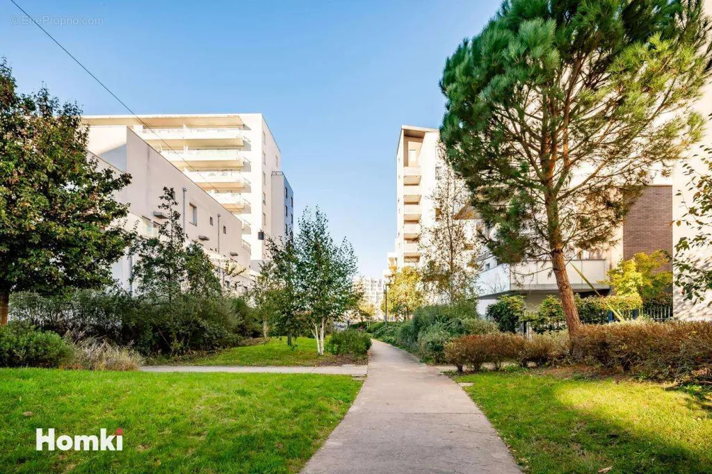 Aed - Apartment with Terrace in Bordeaux Lac
