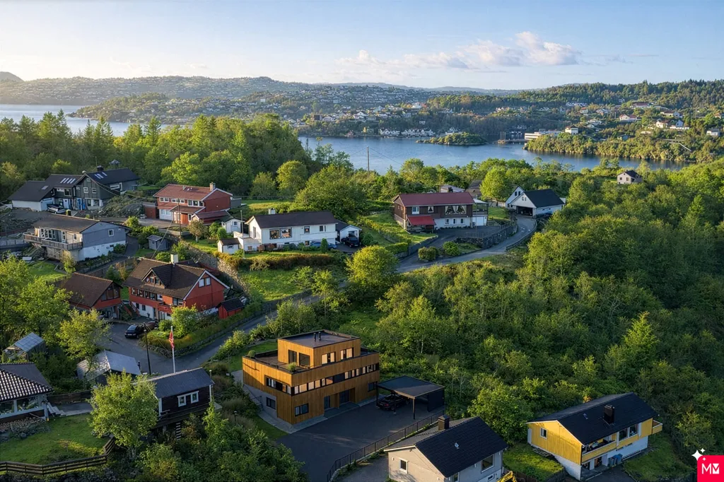 Vista aerea - Modern Apartments with Balcony in Strusshamn