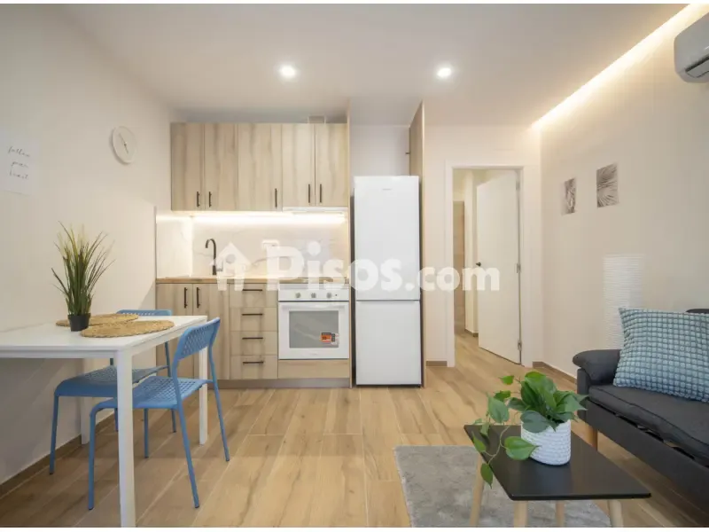 Elutuba - Studio Flat with Patio in Carrer de la Mare Eterna