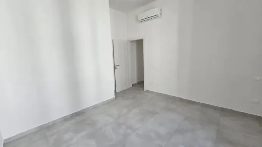 Pièces - Fully Renovated Apartment near Florence Centre