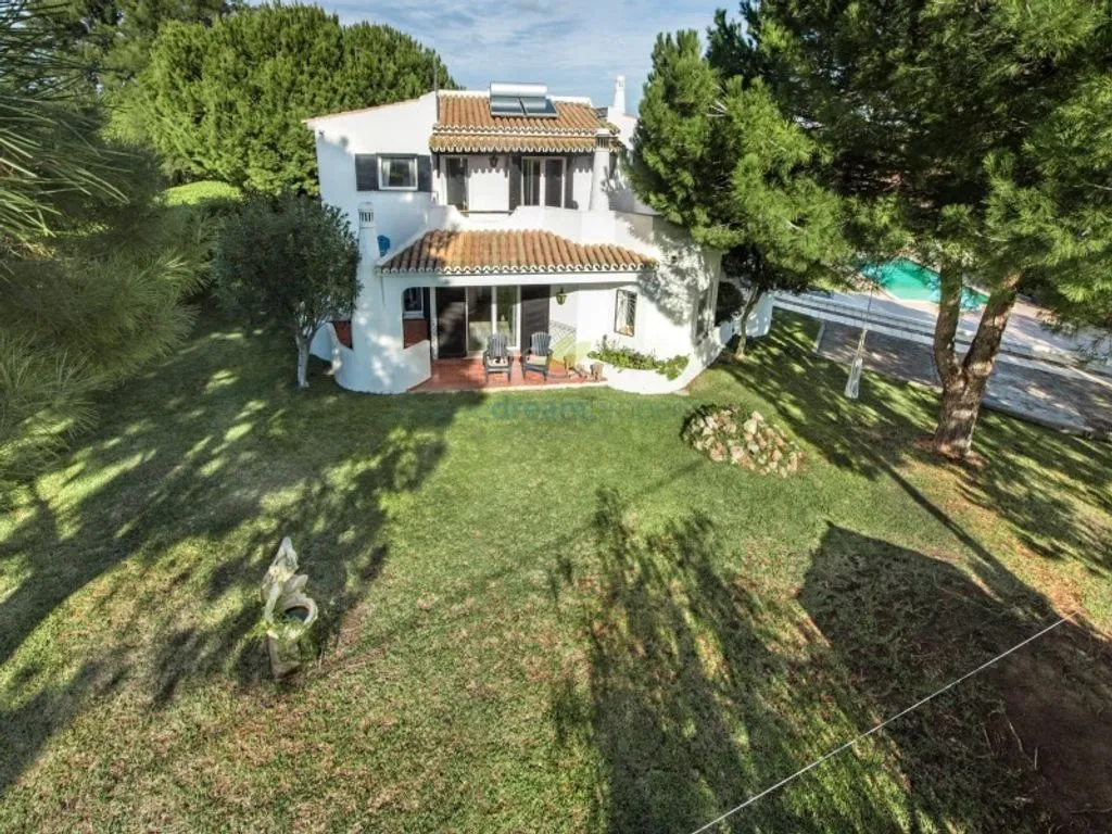 Õhuvaade - Luxury Villa with Pool in Porches, Lagoa