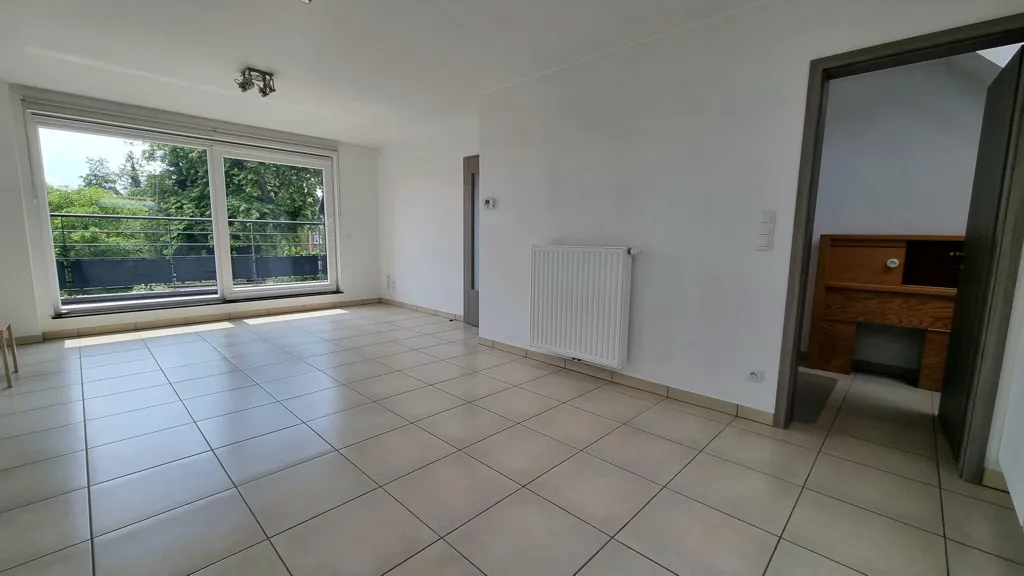 Toad - Duplex Apartment with Terrace in Mons