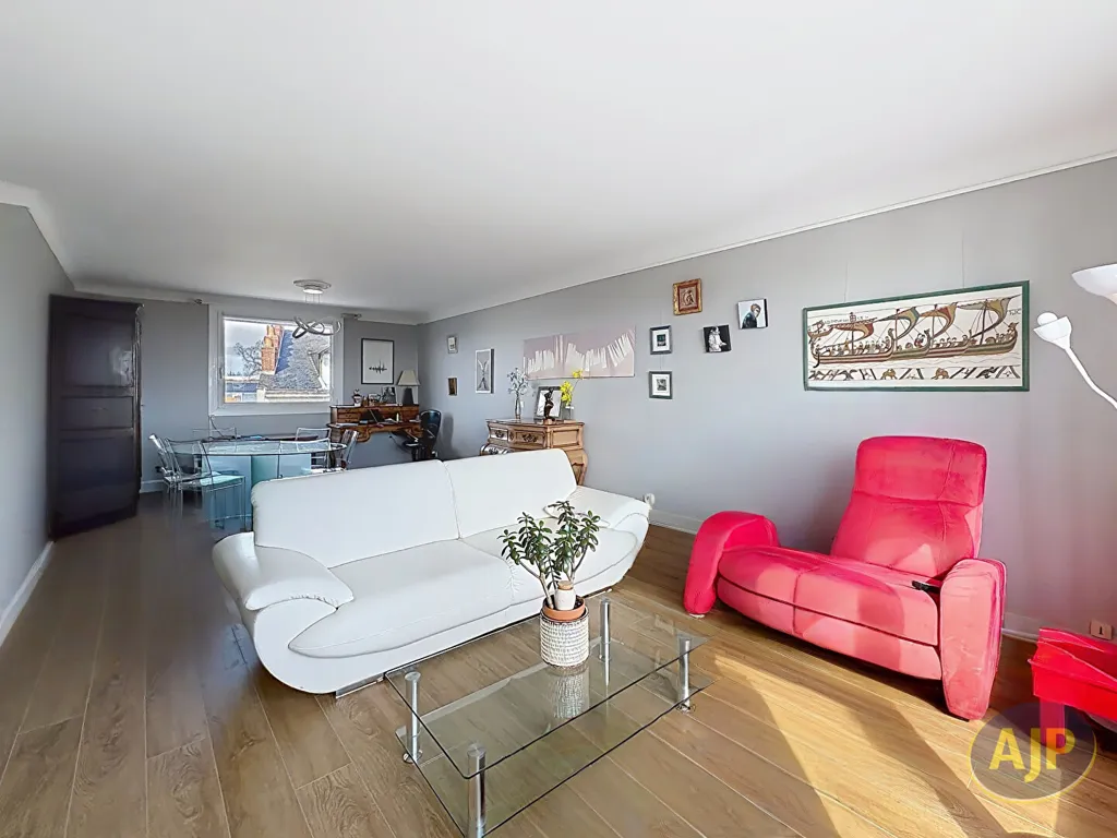 Séjour - Appartement avec Balcon au Centre de Nantes