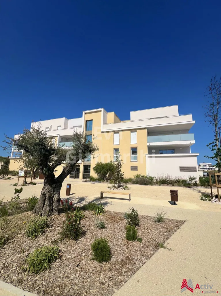 Exterior - Eco-Friendly Flat with South Terrace in Sauvian
