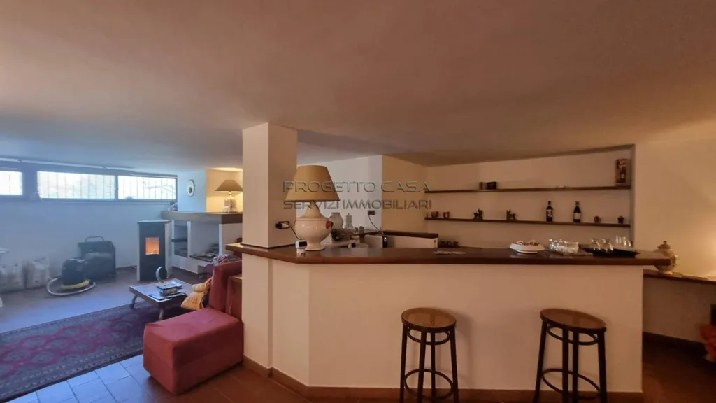 Séjour - Semi-detached Villa with Garden in Bra