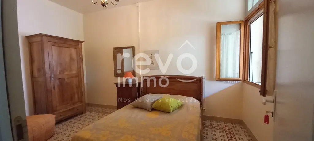 Bedrooms - Charming Stone House with Potential in Beaumes-de-Venise