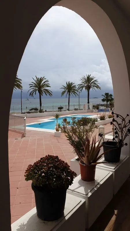 Terrasse - Modern Apartment with Sea View in Platja d'En Bossa