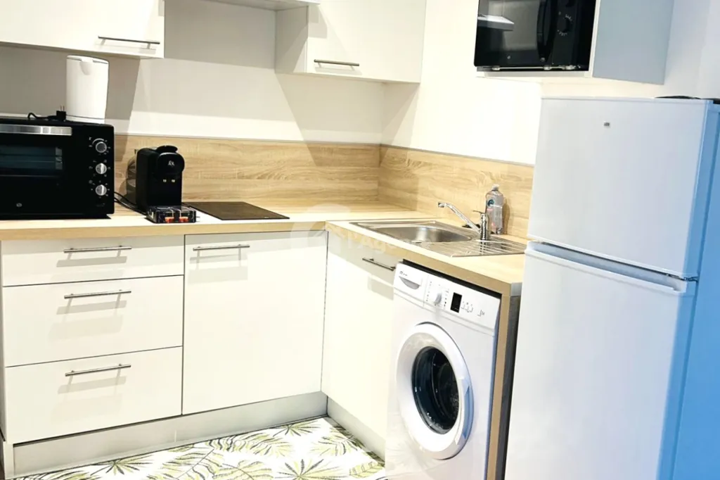 Köök - Charming Duplex Apartment in Vallauris