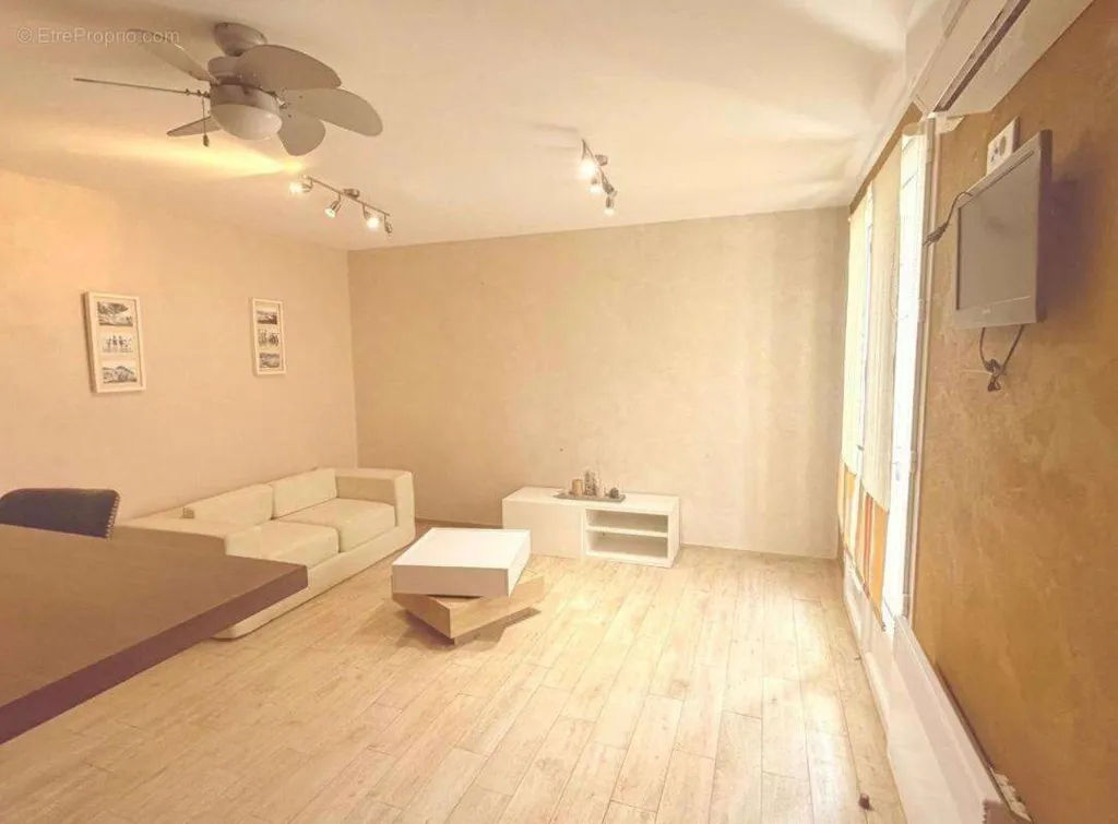 Elutuba - Charming T2 with Panoramic View in Quiet Area