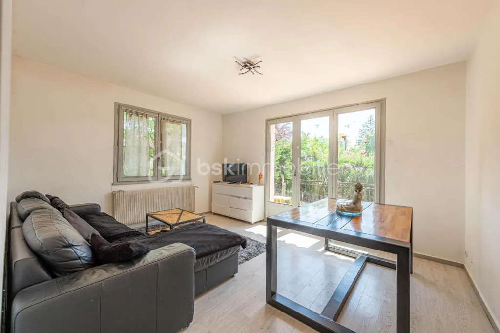 Living Room - House with Two Apartments in Rumilly
