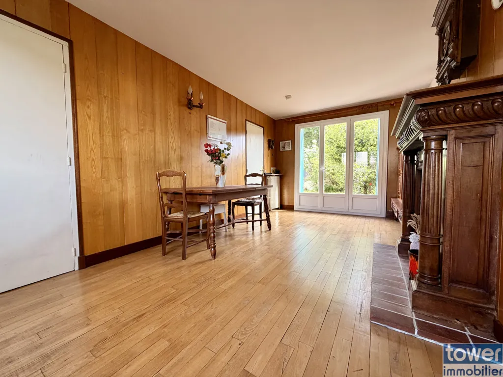 Salle à manger - Maison avec jardin et garage à Drancy