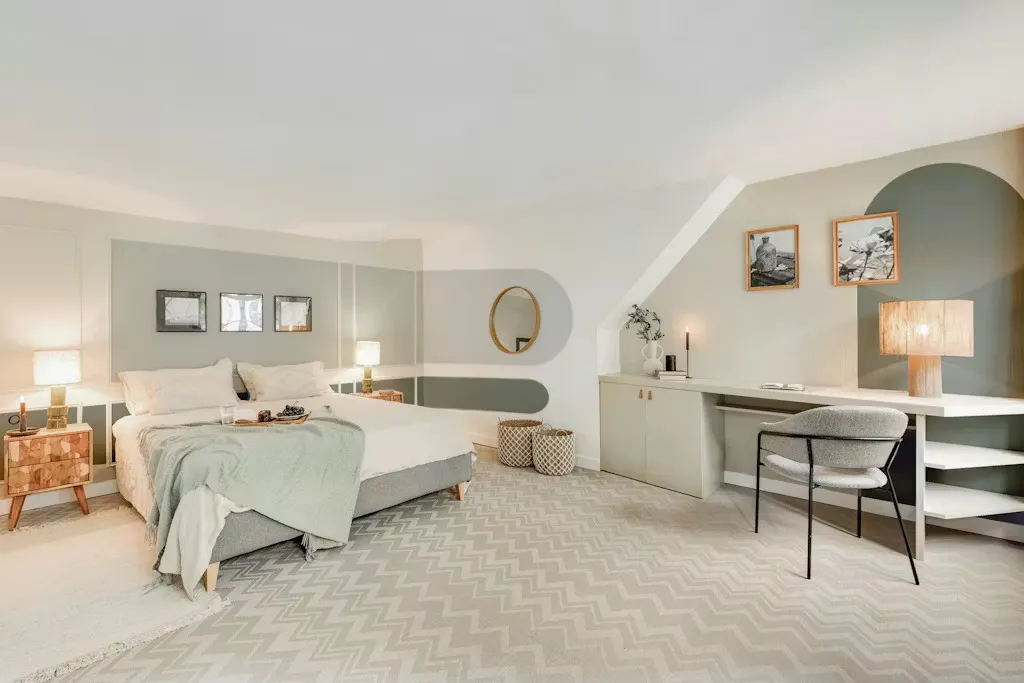 Bedrooms - Furnished Flat on Rue de Seine, Paris