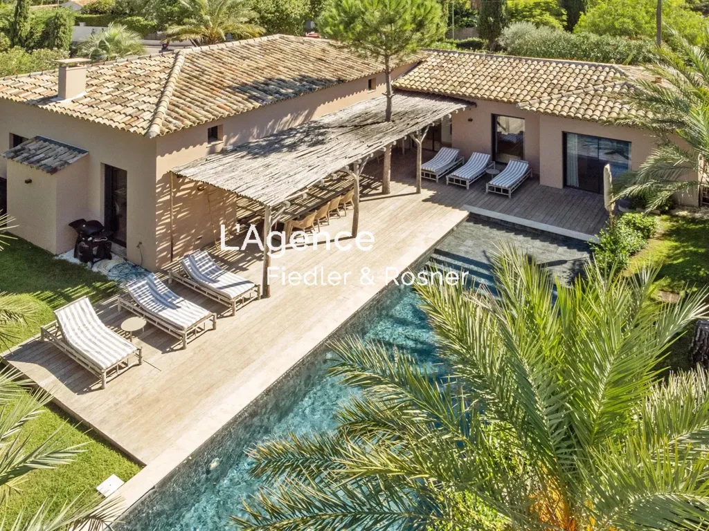 Õhuvaade - Charming Villa with Pool near Saint-Tropez Centre