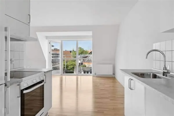 Kitchen - One-Bedroom House with Pets Allowed in Vejle