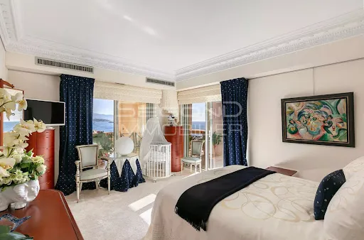 Chambres - Appartement de Luxe avec Vue Panoramique à Monaco