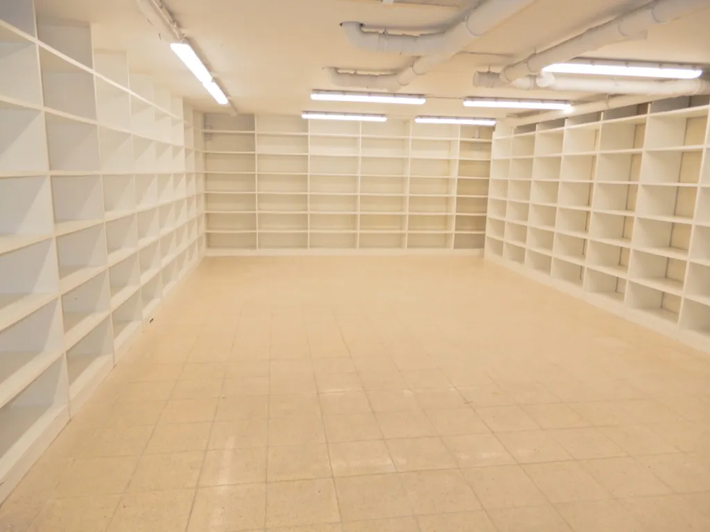 Buanderie - Espace de Bureau Lumineux à Meulebeke