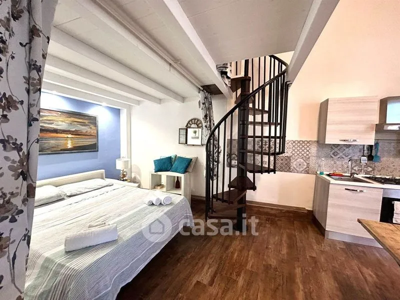 Chambres - Rustic Trilocale with Balcony in Ortigia, Siracusa