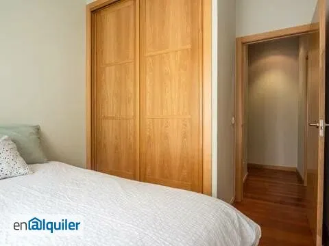 Bedrooms - Bright Apartment with Balcony in Chueca, Madrid